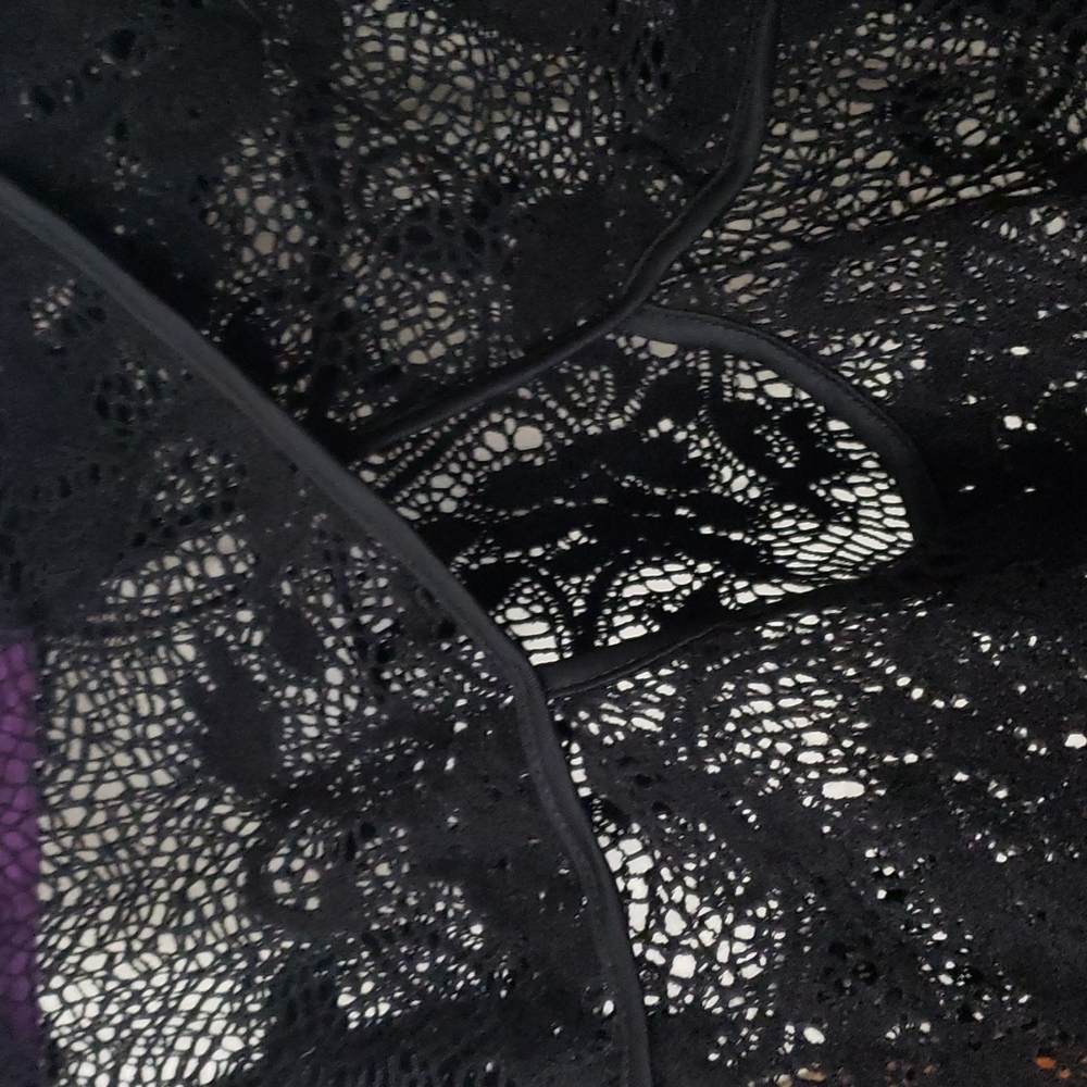 Blouse - Picture 3 of 4